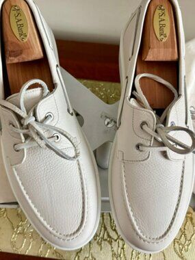 Aurelien Ivory Grain Boat Sneakers, Made in Italy, Size 43, Excellent, RT560$